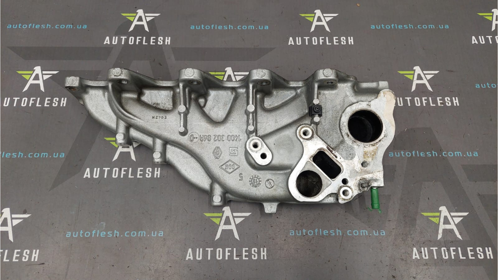 Коллектор впускной 140030286R, 140031243R, 1.6 dCi Nissan Opel Renault бу